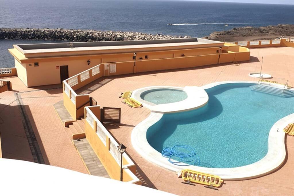 Apt Con Piscina Playa Roja, La Restinga Luaran gambar